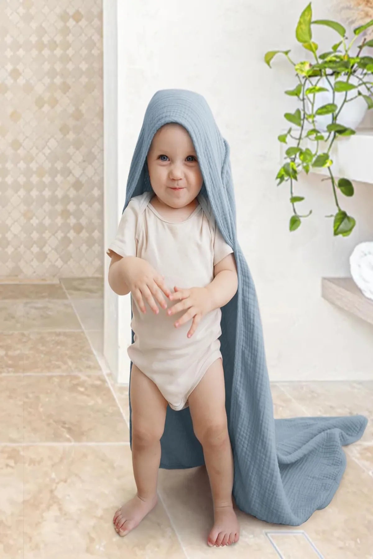 4 Katlı Müslin Bebek Havlusu – %100 Pamuk, Yumuşak ve Emici, Banyo & Plaj Kullanımına Uygun